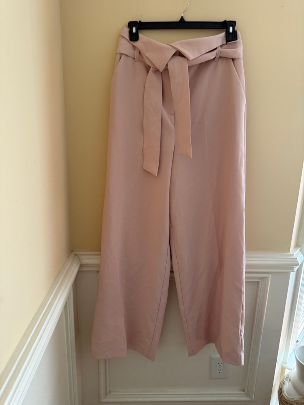 New York & Company Wide-Leg Paperbag Pants in Dusty Blush Sz 14